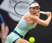 Simona Halep (30 de ani, locul 20 WTA) a învins-o pe britanica Katie Boulter (25 de ani, 141 WTA), scor 6-4, 6-1, și s-a calificat în semifinalele turneului de la Birmingham.