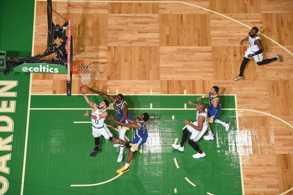 Dinastia Warriors! Golden State e din nou campioană NBA » Ridică trofeul chiar pe terenul lui Boston Celtics! Curry, MVP-ul finalei