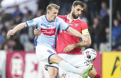 Dan Petrescu își betonează apărarea » CFR a prezentat OFICIAL transferul colosului de 1,99 metri