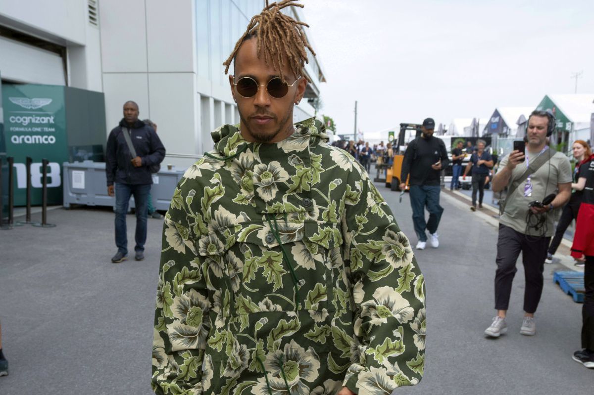 Lewis Hamilton, o nouă apariție inedită » Cum a apărut la Marele Premiu din Canada și o colecție cu cele mai inedite look-uri ale sale