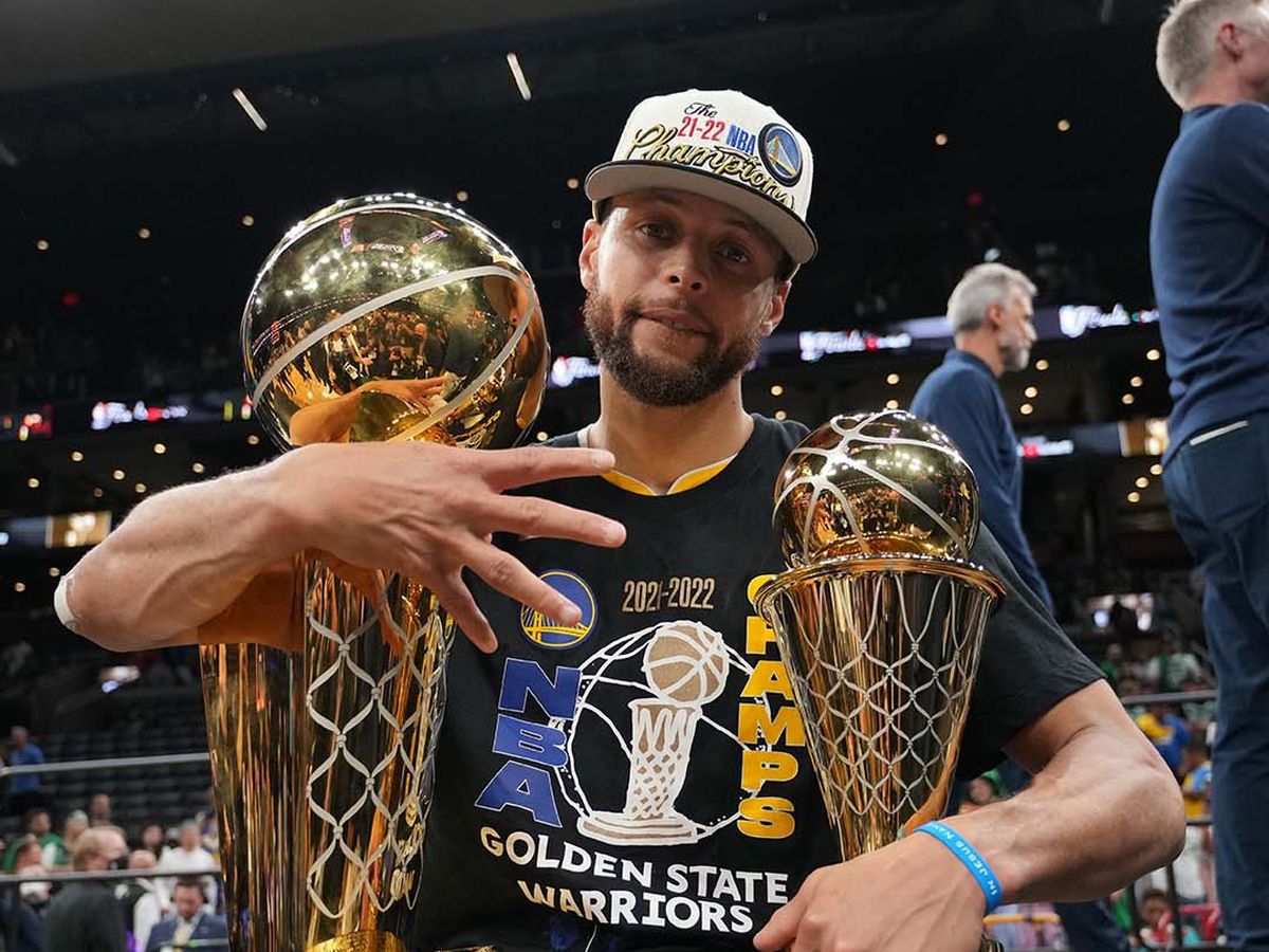 Dinastia Warriors! Golden State e din nou campioană NBA » Ridică trofeul chiar pe terenul lui Boston Celtics! Curry, MVP-ul finalei