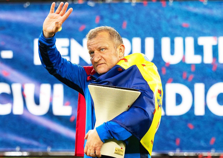 Dorinel Munteanu nu se ferește să compare jocul Româneii cu Ucraina cu cel al generatiei de aur