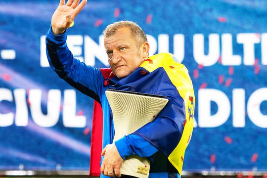 Dorinel Munteanu nu se ferește să compare jocul Româneii cu Ucraina cu cel al generatiei de aur