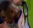Mbappe, cu nasul spart, a fost scos de pe teren în finalul meciului cu Austria