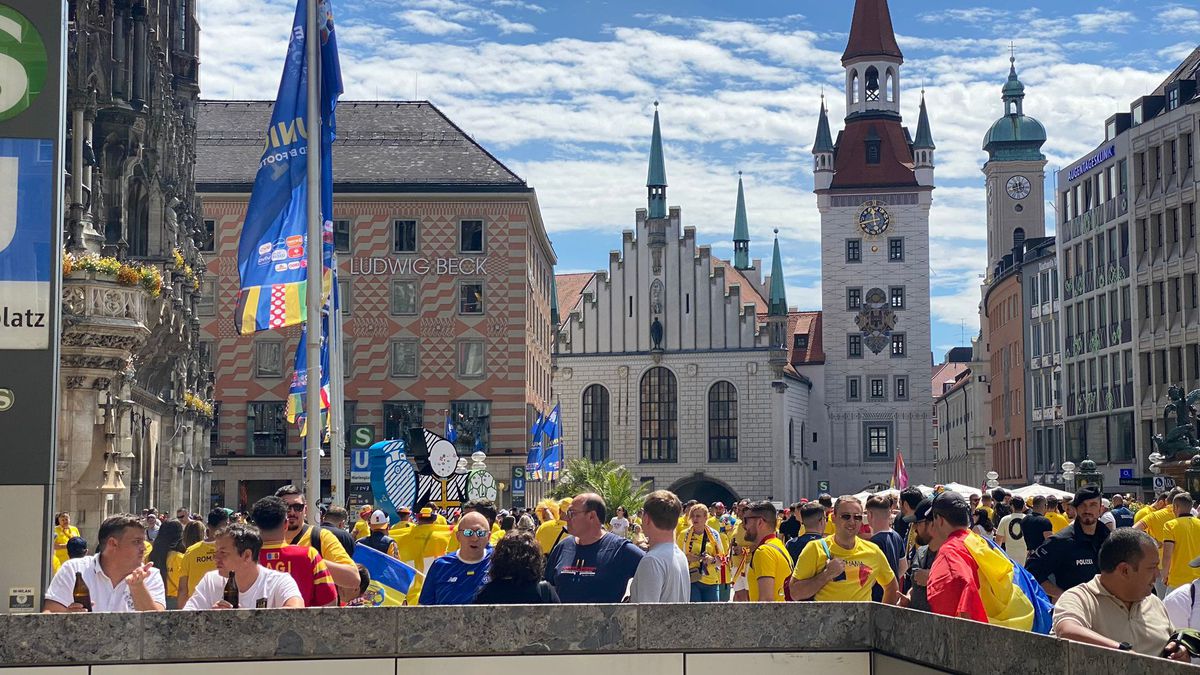 Imagini fabuloase cu suporterii români » Fanii au invadat străzile din Munchen, imagini geniale surprinse de GSP înainte de meci
