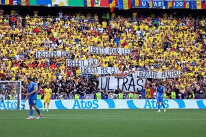 Protest ratat de televiziuni în timpul meciului România - Ucraina » Ce au afișat ultrașii „tricolori” la Munchen
