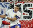 Mbappe, lovit în Franța - Austria