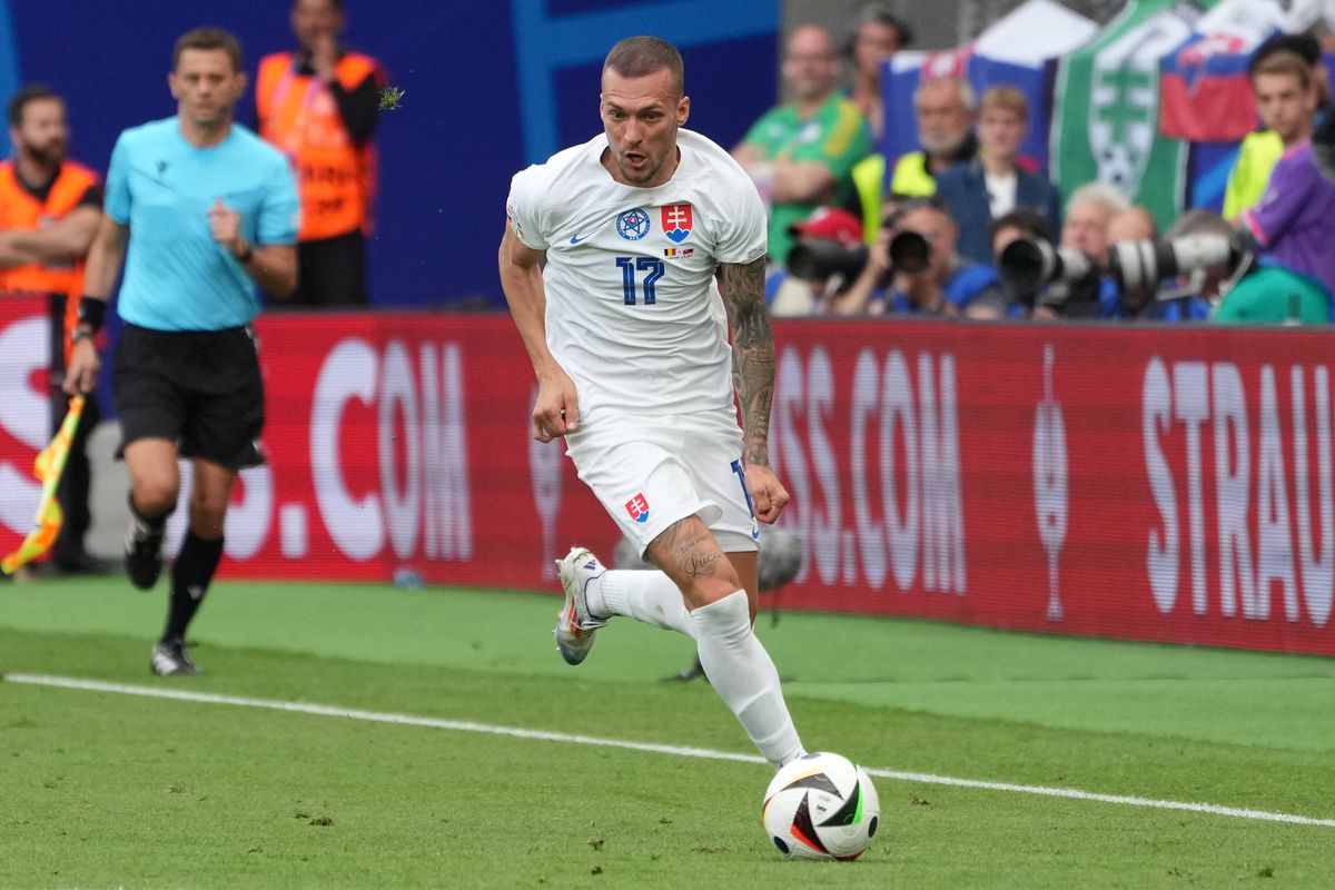 Cine anticipa așa ceva în grupa României? Clasament uluitor după șocul Belgia - Slovacia 0-1