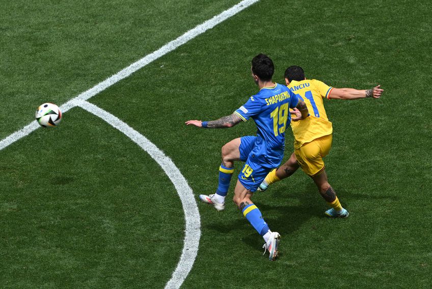Nicolae Stanciu (31 de ani) a deschis scorul în meciul cu Ucraina, primul al României la Euro 2024, cu o „torpilă” din marginea careului, specialitatea fotbalistului care a ajuns la al 15-lea gol pentru echipa națională.