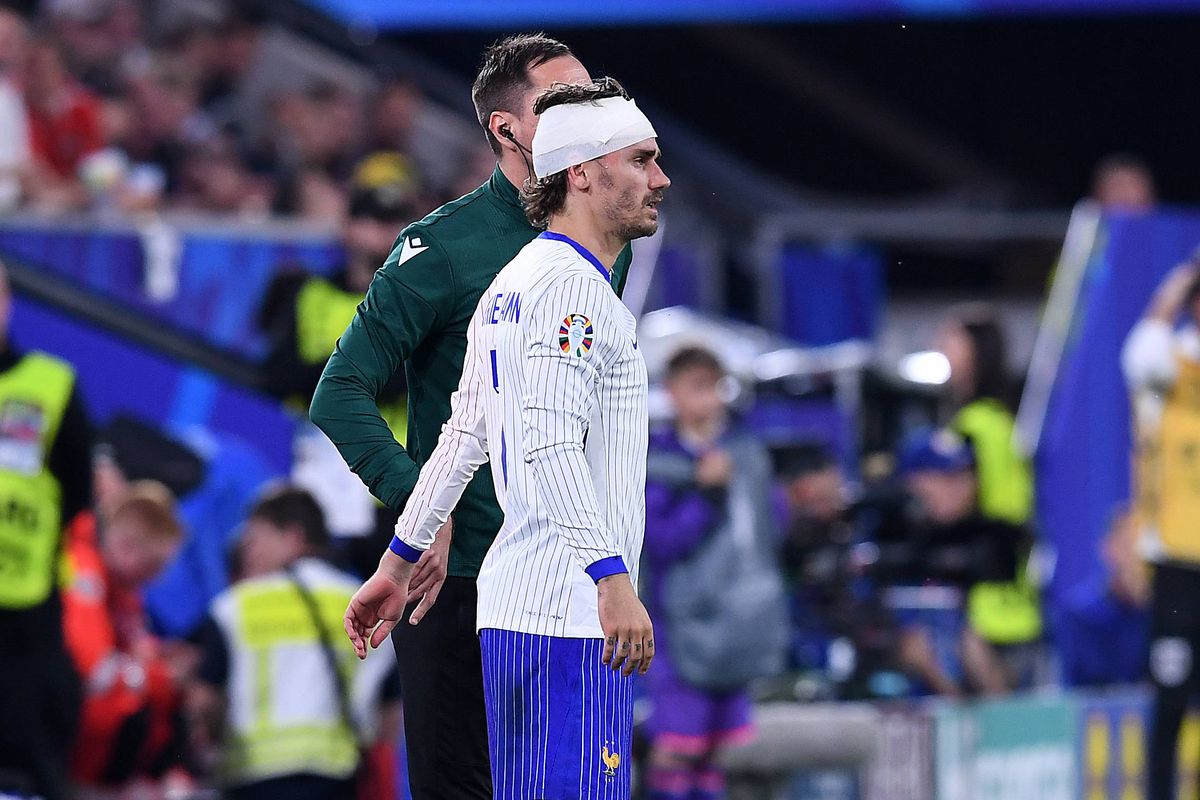 Franța, victorie chinuită și cu mult sânge în primul meci la EURO 2024 » Mbappe a ratat din toate pozițiile și a ieșit cu nasul spart de pe teren! Adieu, Germania?