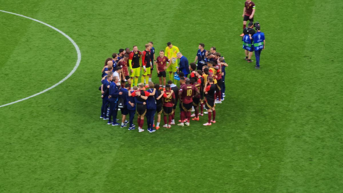 Ce au făcut belgienii imediat după fluierul de final, în timp ce jucătorii Slovaciei sărbătoreau victoria