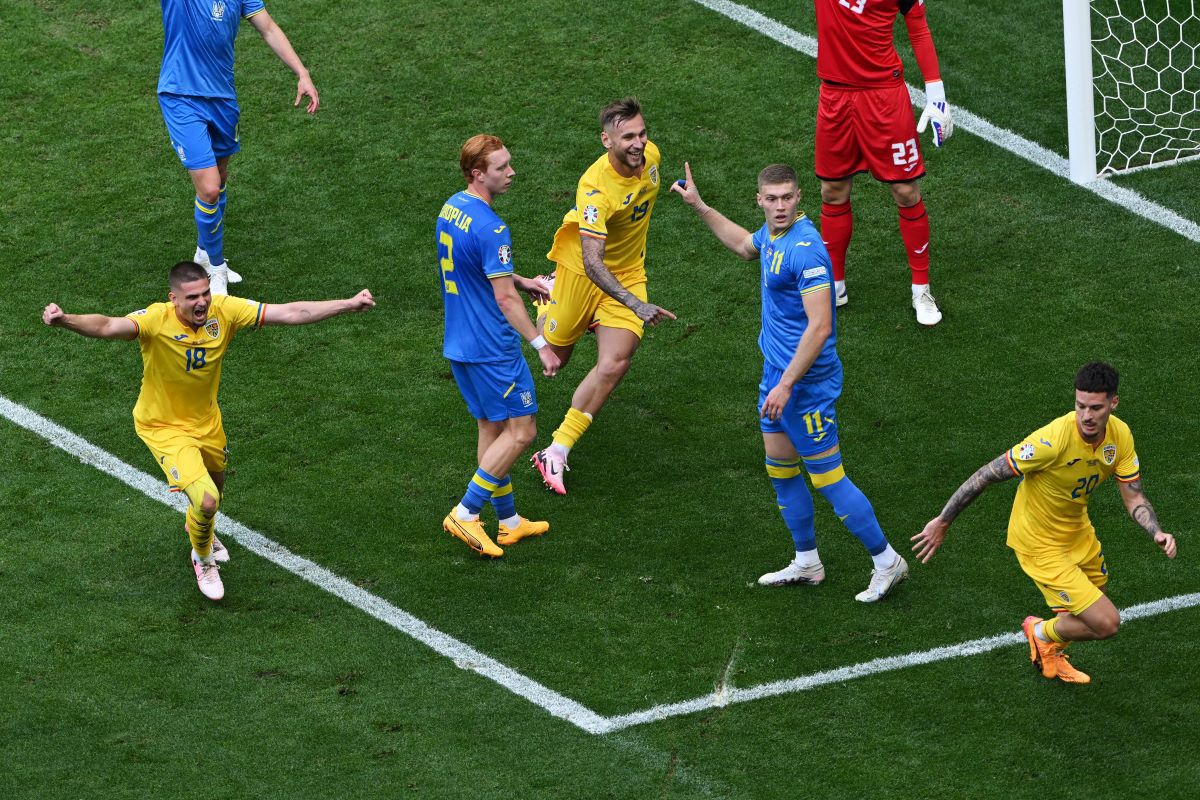 Tristețea jucătorilor și fanilor ucrainenilor după 0-3 cu România