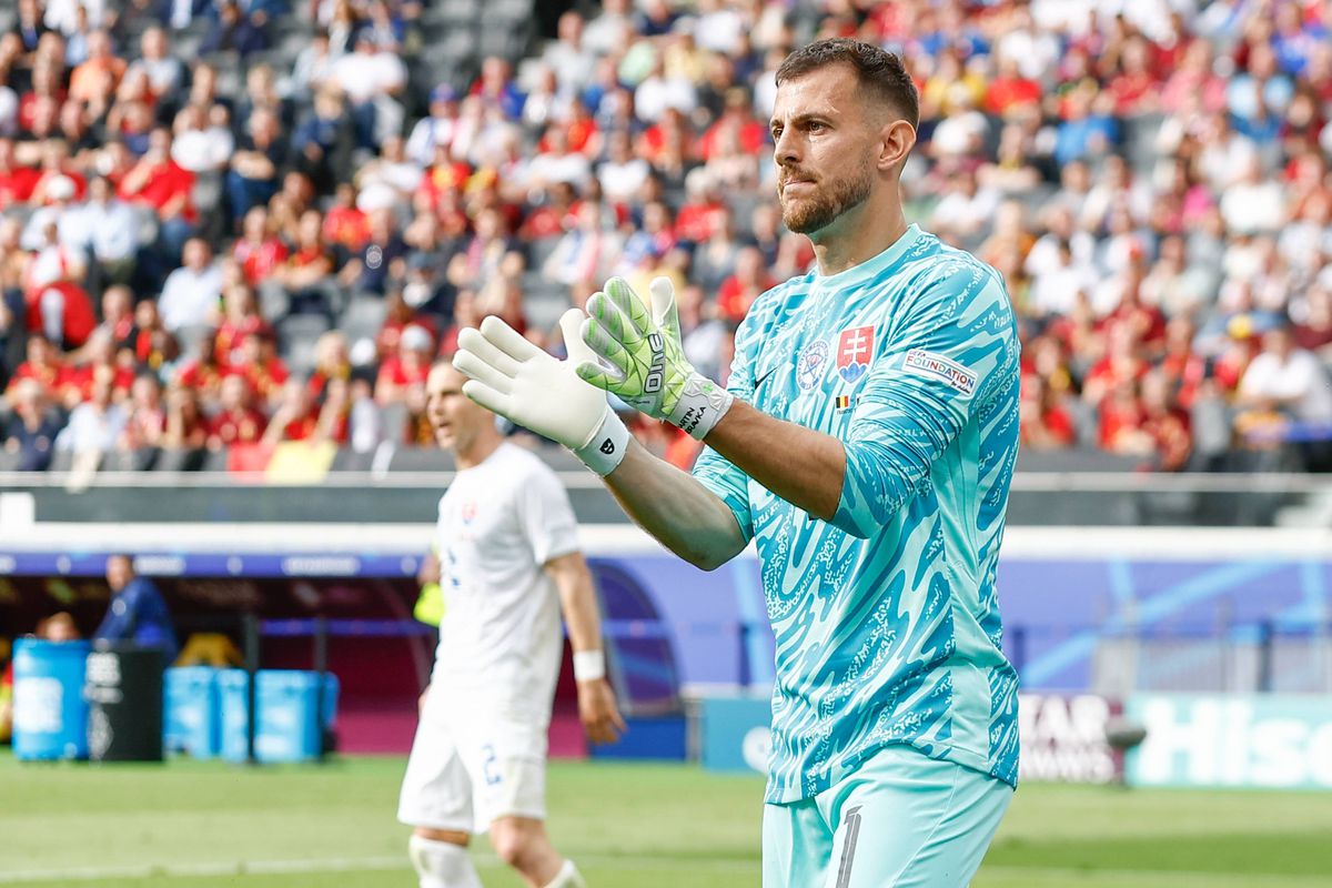 Cine anticipa așa ceva în grupa României? Clasament uluitor după șocul Belgia - Slovacia 0-1