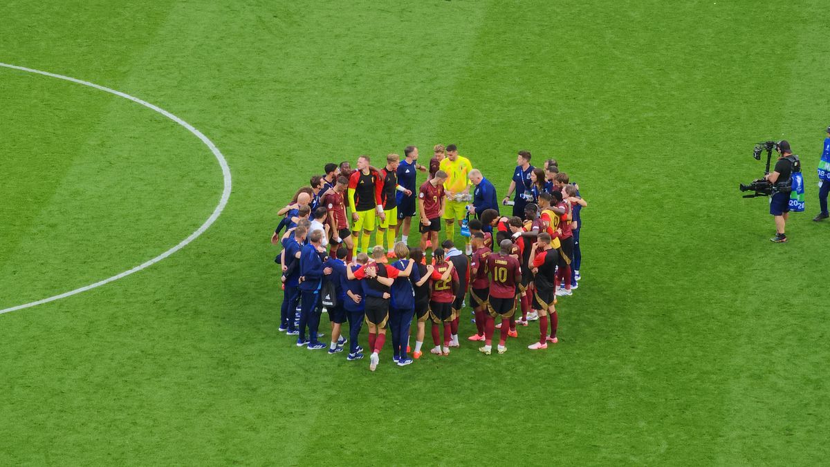 Ce au făcut belgienii imediat după fluierul de final, în timp ce jucătorii Slovaciei sărbătoreau victoria