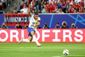 Franța, victorie chinuită în primul meci la EURO 2024 » Primul autogol al turneului a decis meciul