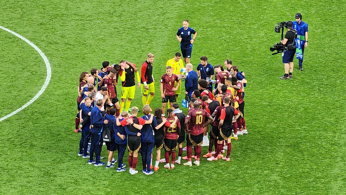 Ce au făcut belgienii imediat după fluierul de final, în timp ce jucătorii Slovaciei sărbătoreau victoria
