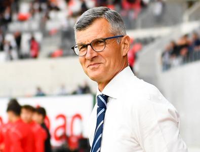 Revenire de senzație în Superligă » Ioan Ovidiu Sabău a fost prezentat oficial