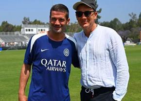 Cristi Chivu e star și în Los Angeles » Un actor celebru, fan înfocat al lui Inter, l-a vizitat la antrenament