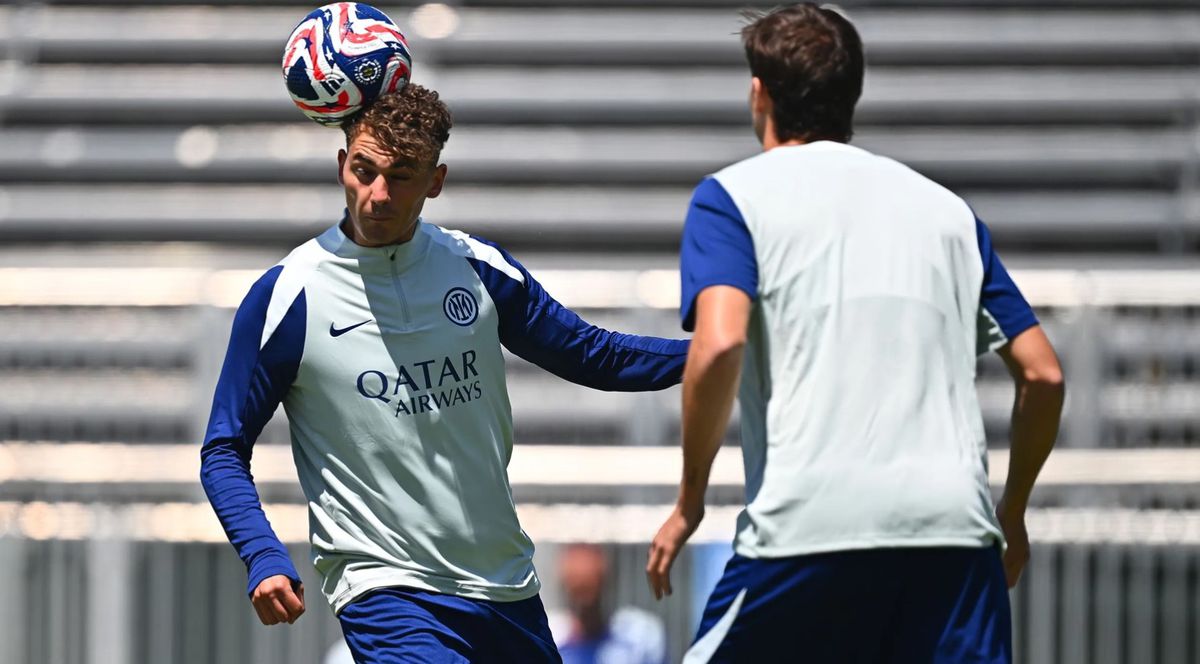 Antrenamentele lui Cristi Chivu în cantonamentul lui Inter din Los Angeles de la Mondialul Cluburilor