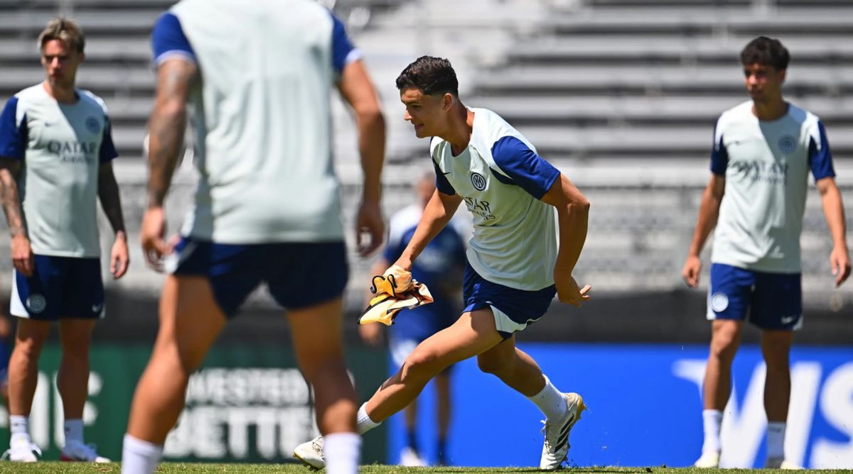 Antrenamentele lui Cristi Chivu în cantonamentul lui Inter din Los Angeles de la Mondialul Cluburilor