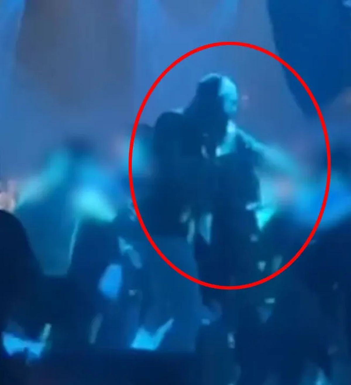 Imagini șocante de la fiesta din Ibiza » Conor McGregor l-a bătut în club: uluitor ce a urmat