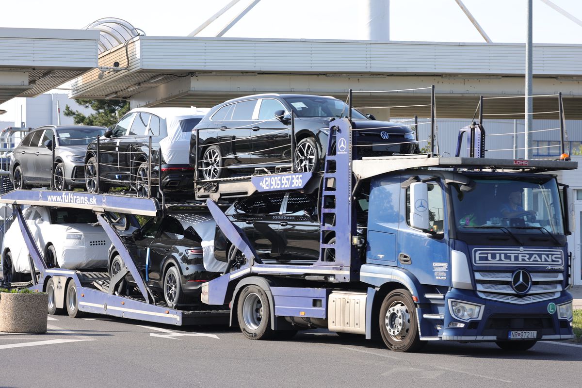 GSP a ajuns în „epicentrul” industriei puse la pământ de Donald Trump în Slovacia