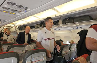 Costel Gâlcă, declarații la plecarea în stagiul din Slovenia: „Faptul că el a venit la noi e un lucru bun. Suntem cu zâmbetul pe buze”