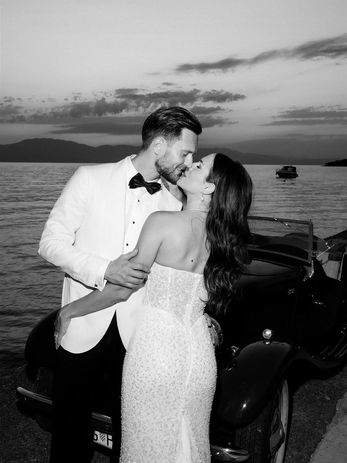 Nunta secretă: omul-cheie al rivalei FCSB-ului s-a căsătorit » Ngezana, printre primii care au reacționat