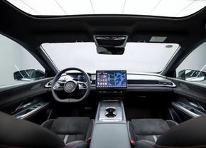 Nu e greșeală! Mașina apreciată de români va sparge piața auto » Noul model este mult mai ieftin decât al rivalelor Toyota sau Hyundai