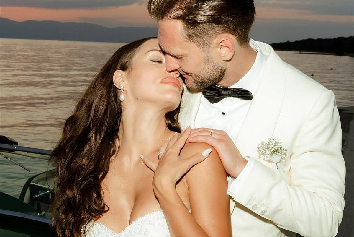 Nunta secretă: omul-cheie al rivalei FCSB-ului s-a căsătorit » Ngezana, printre primii care au reacționat