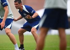 Miză mare cu River Plate pentru Cristi Chivu » Câți bani ia Inter dacă ajunge în „optimi”