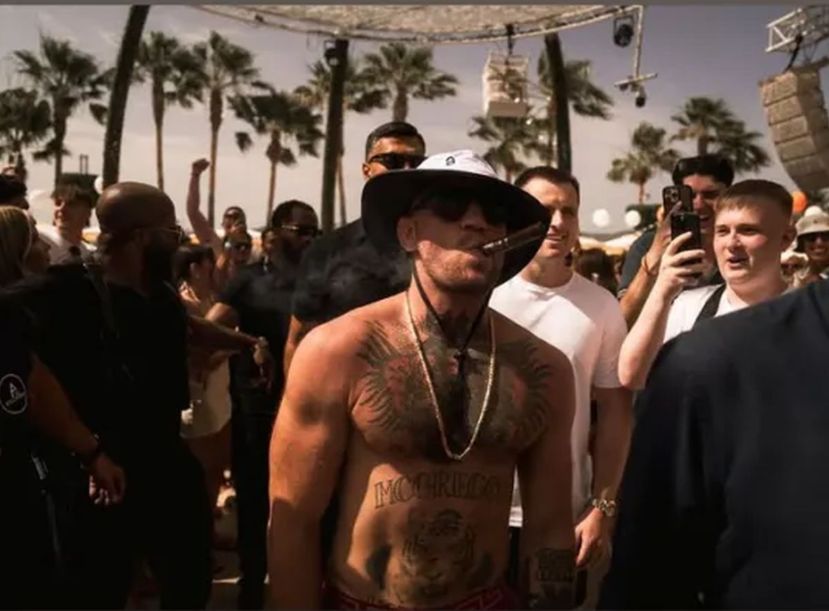 Imagini șocante de la fiesta din Ibiza » Conor McGregor l-a bătut în club: uluitor ce a urmat
