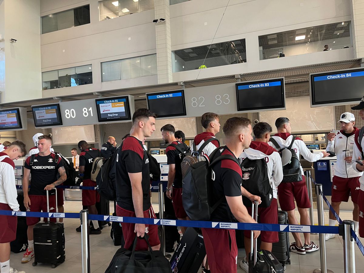 Costel Gâlcă, declarații la plecarea în stagiul din Slovenia: „Faptul că el a venit la noi e un lucru bun. Suntem cu zâmbetul pe buze”