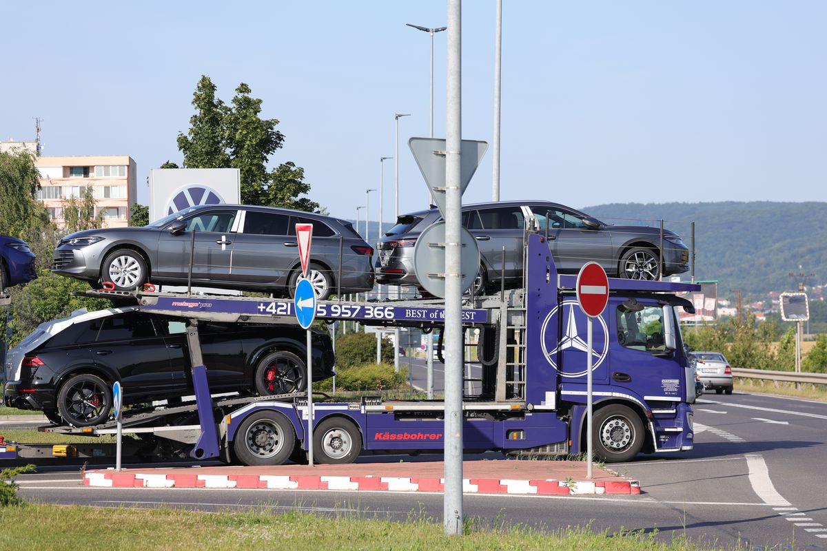 GSP a ajuns în „epicentrul” industriei puse la pământ de Donald Trump în Slovacia