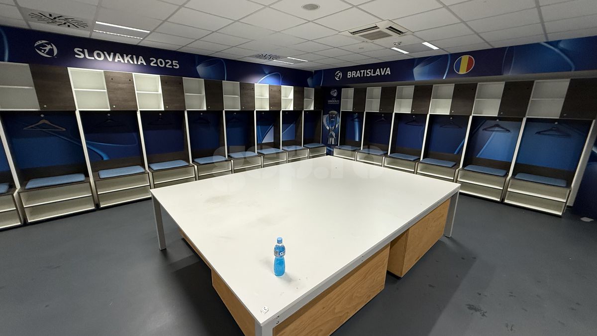 Cum arăta vestiarul României după meciul cu Slovacia, de la Euro U21