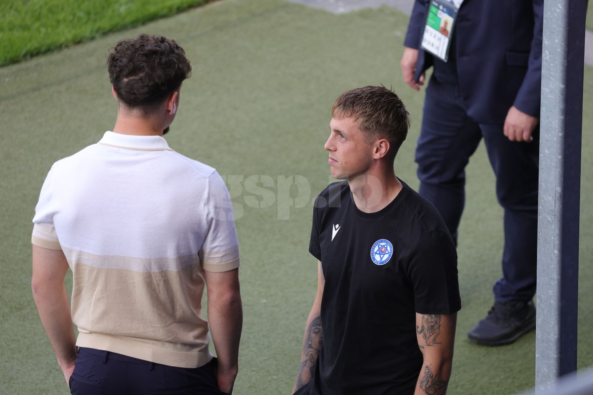 Chemat la raport! Marea țeapă a lui Șucu, printre „tricolorii” U21, înainte de România - Slovacia: scena surprinsă în stadion