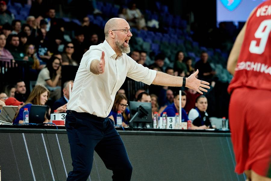 Mihai Silvășan, antrenorul naționalei masculine de baschet a României/Foto: fiba.basketball Mihai Silvășan, înainte de ultima fereastră a primei faze a preliminariilor Campionatului Mondial: „Mă bucur că am acceptat acest rol”