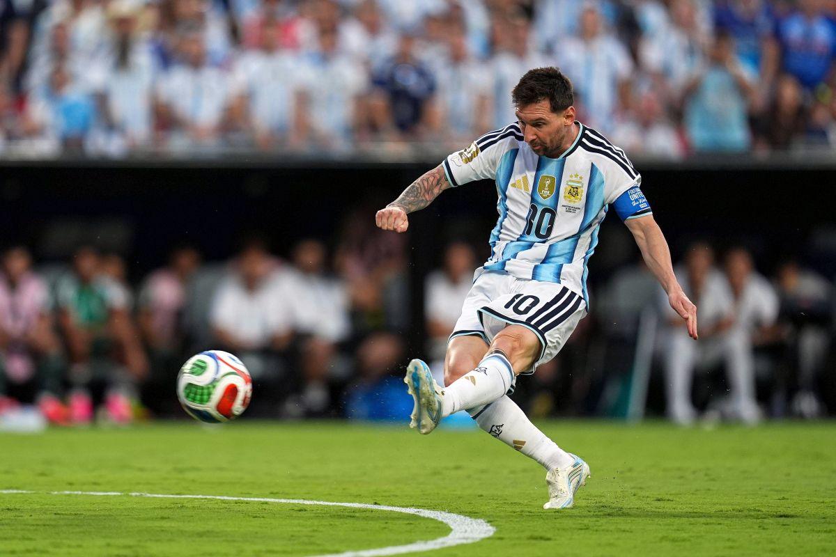 Lionel Messi a scris istorie în Argentina - Algeria: bornele atinse