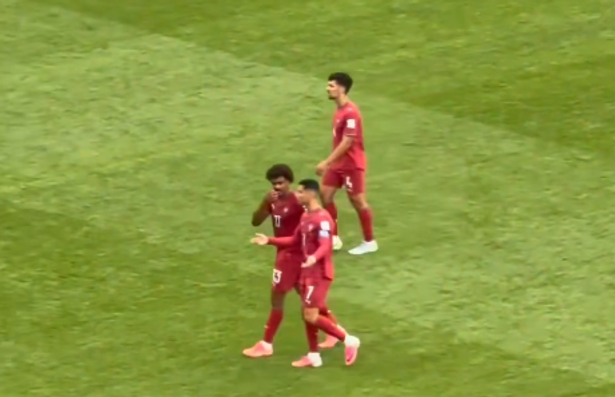 Gesturile făcute de Cristiano Ronaldo în momentul în care părăsea terenul, după Portugalia - RD Congo! Un fan a surprins totul