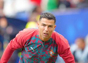 Legendă » Cristiano Ronaldo doar a pășit pe teren la Campionatul Mondial și a intrat în istorie!