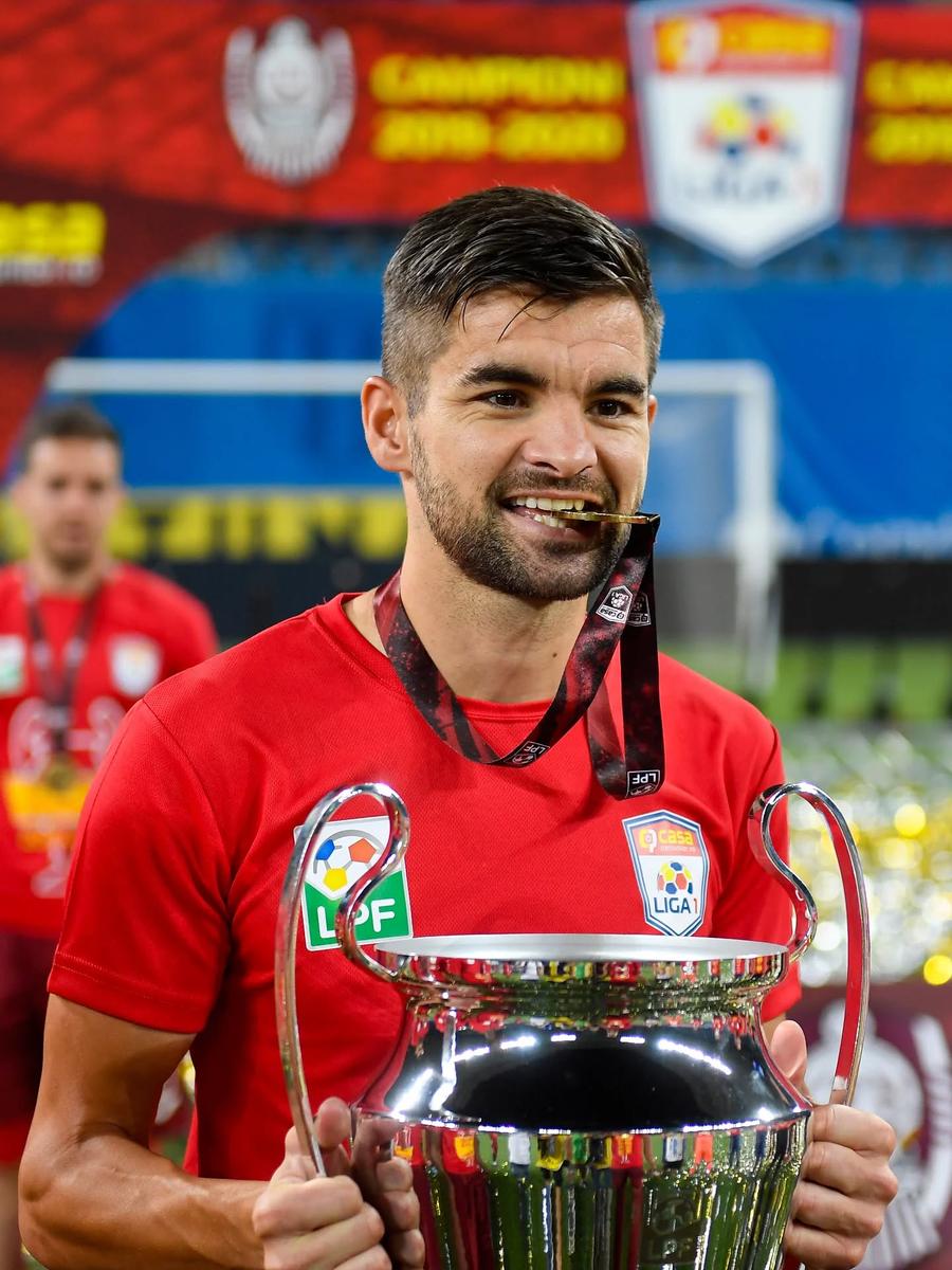 Mateo Susic, fostul fundaș dreapta al CFR-ului, s-a retras din activitate // Sursă foto: Facebook @Fotbal Club CFR 1907 CLUJ Triplul campion al României cu CFR Cluj s-a retras din fotbal