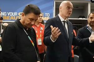Gianni Infantino a mers în vestiarul Iranului: „Înțeleg prin ce treceți. Voi scrieți istorie!”