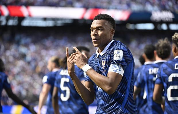 Secretul gestului original prin care Kylian Mbappe își celebrează golurile la Mondial: „O voi face pentru tine!”