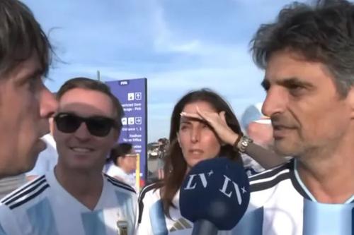Trei suporteri ai naționalei Argentinei au povestit în fața stadionului cum șoferul de Uber care îi transporta a fost împușcat