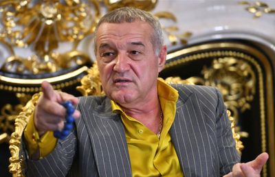 Și la FCSB combate Becali coronavirusul cu perfuzii în venă?! Avertismentul dat de Agenția Națională Anti-Doping