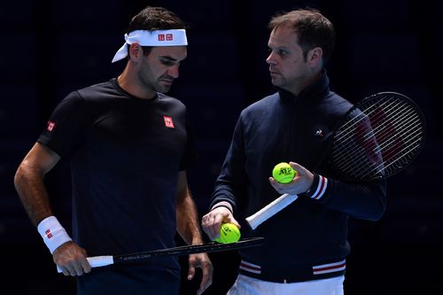 Roger Federer și Severin Luthi  la un antrenament FOTO Guliver/GettyImages