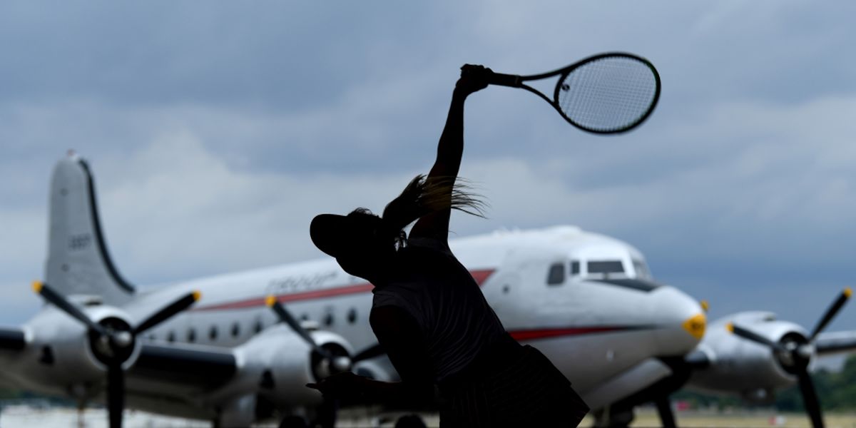 FOTO Svitolina și Kvitova au jucat finala turneului demonstrativ de la Berlin într-unul dintre hangarele aeroportului Tempelhof