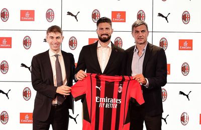 Oficial! Olivier Giroud este noul jucător al lui AC Milan