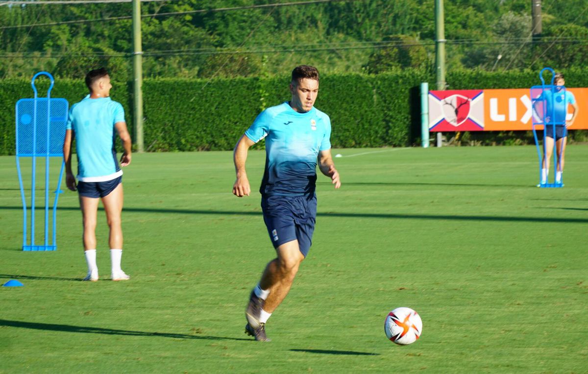 România U23 s-a pregătit la 33 °C și 73% umiditate » Imagini din Japonia