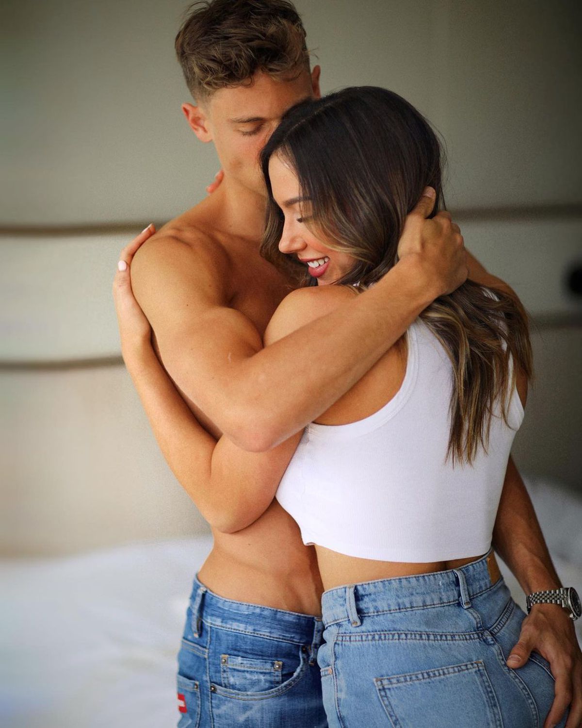 Cerută de soție pe stadion! A păcălit-o că merge la un eveniment în onoarea lui și i-a pregătit cea mai mare surpriză